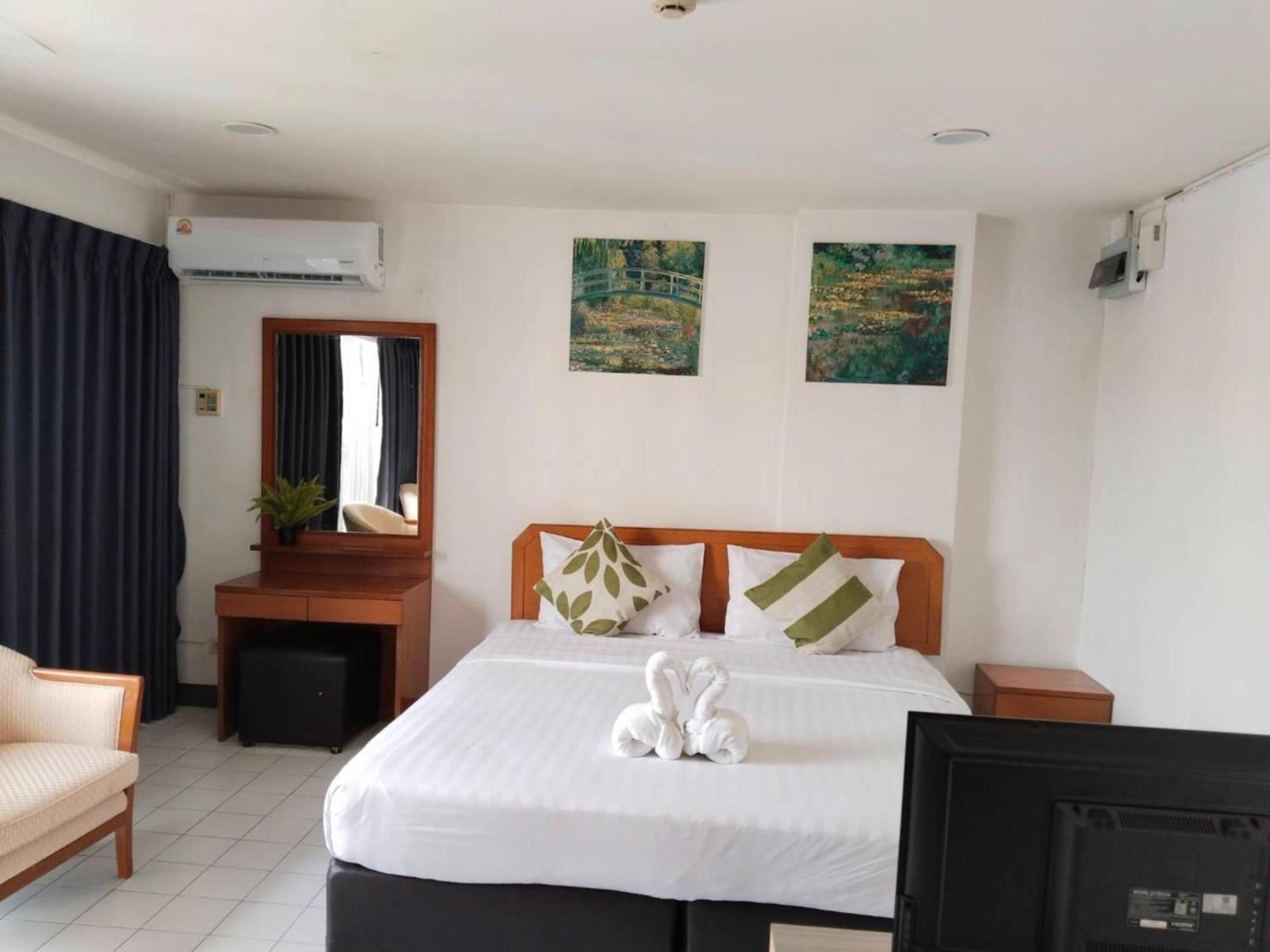 Oyo 75446 Travis Inthamara 49 Hotel Bangkok Eksteriør billede